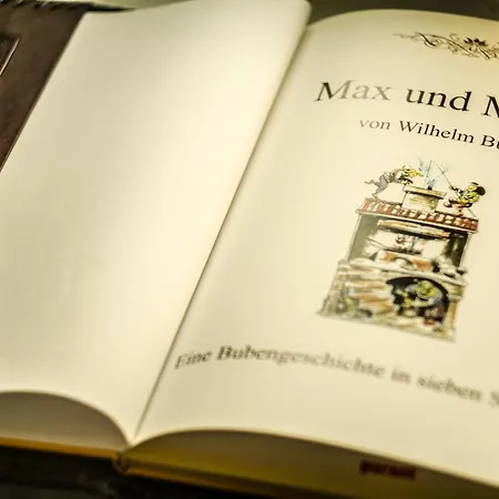 Bett Und Buch ホテル