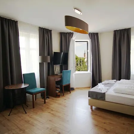 Hotel Bett Und Buch