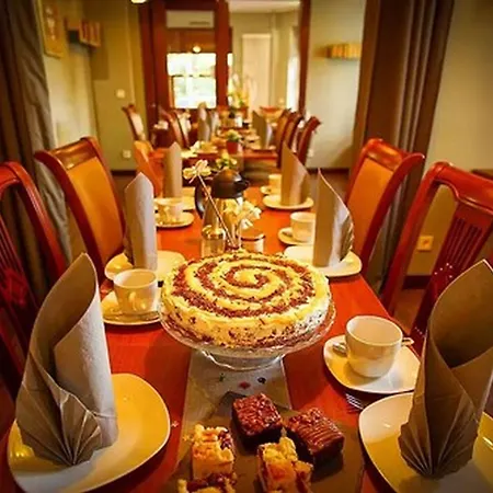 فندق Bett Und Buch برلين