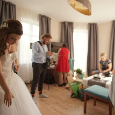 Bett Und Buch 3* برلين